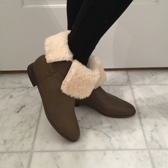 Kate Spade Saturday ankle boots. - Picture 7 of 7